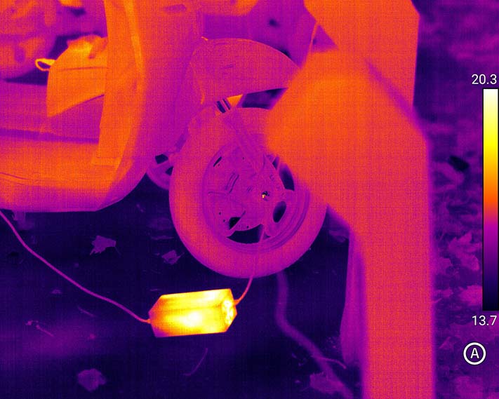 电动车充电器发热