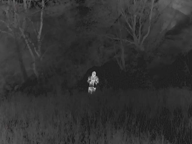 暗夜"天眼"：红外热成像如何在救援中创造生命奇迹
